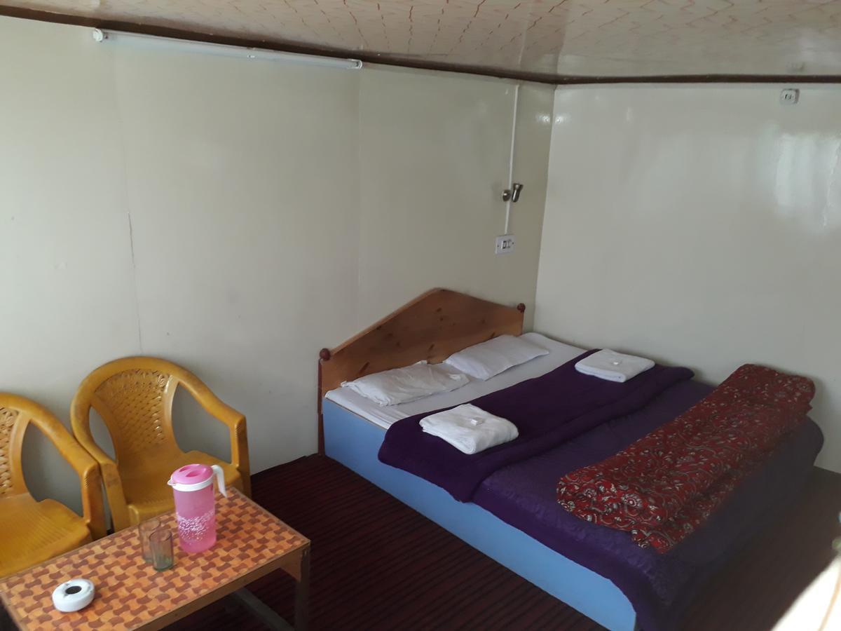 Hotel Evergreen Pahalgam Exterior photo